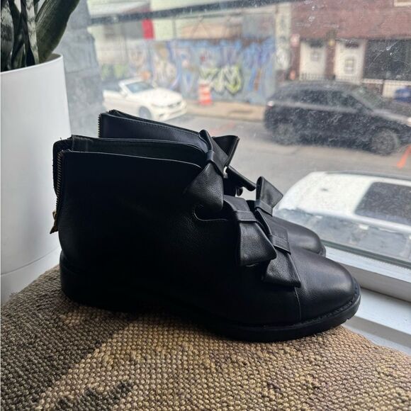 F-troupe Katherine Bow Leather Bootie - 37 (6.5 US) - Picture 2 of 5